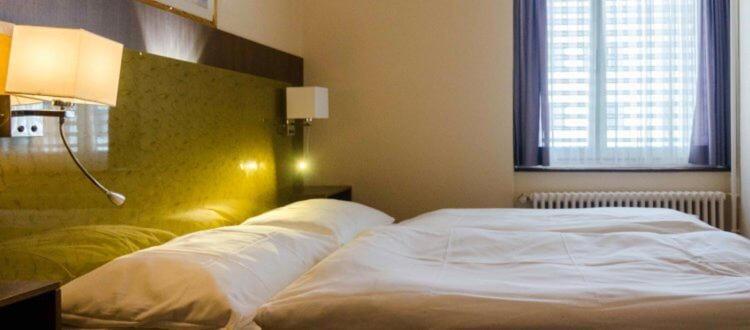 Zys Hotel Ветинген Екстериор снимка